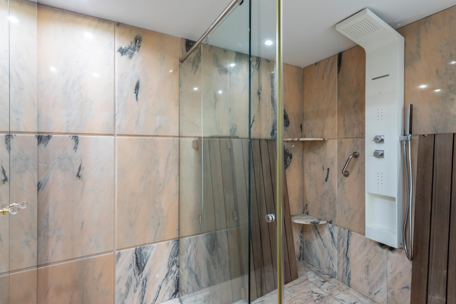 property_image_30