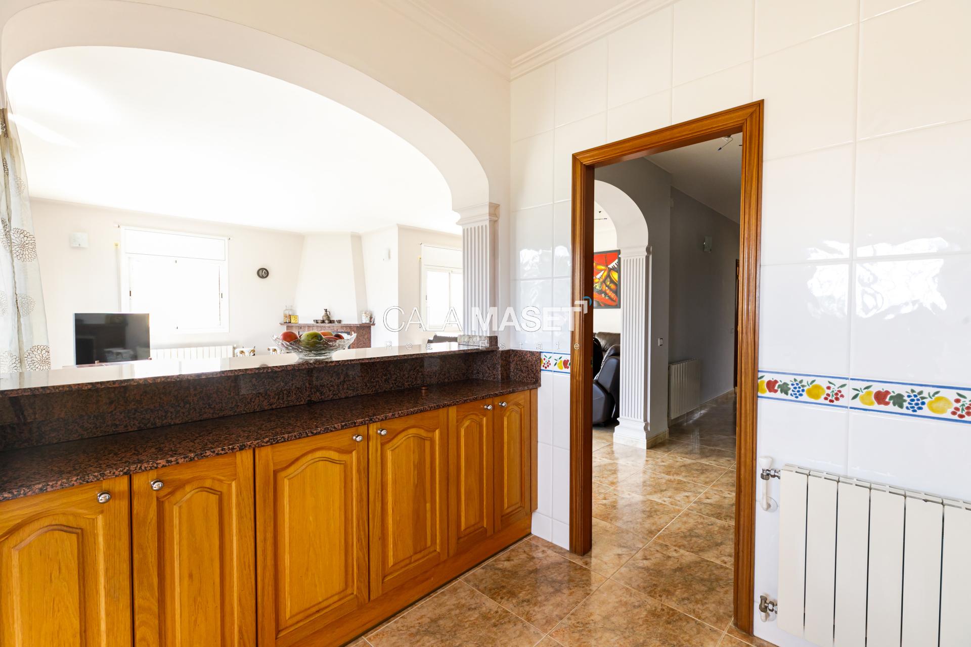 Photo 16