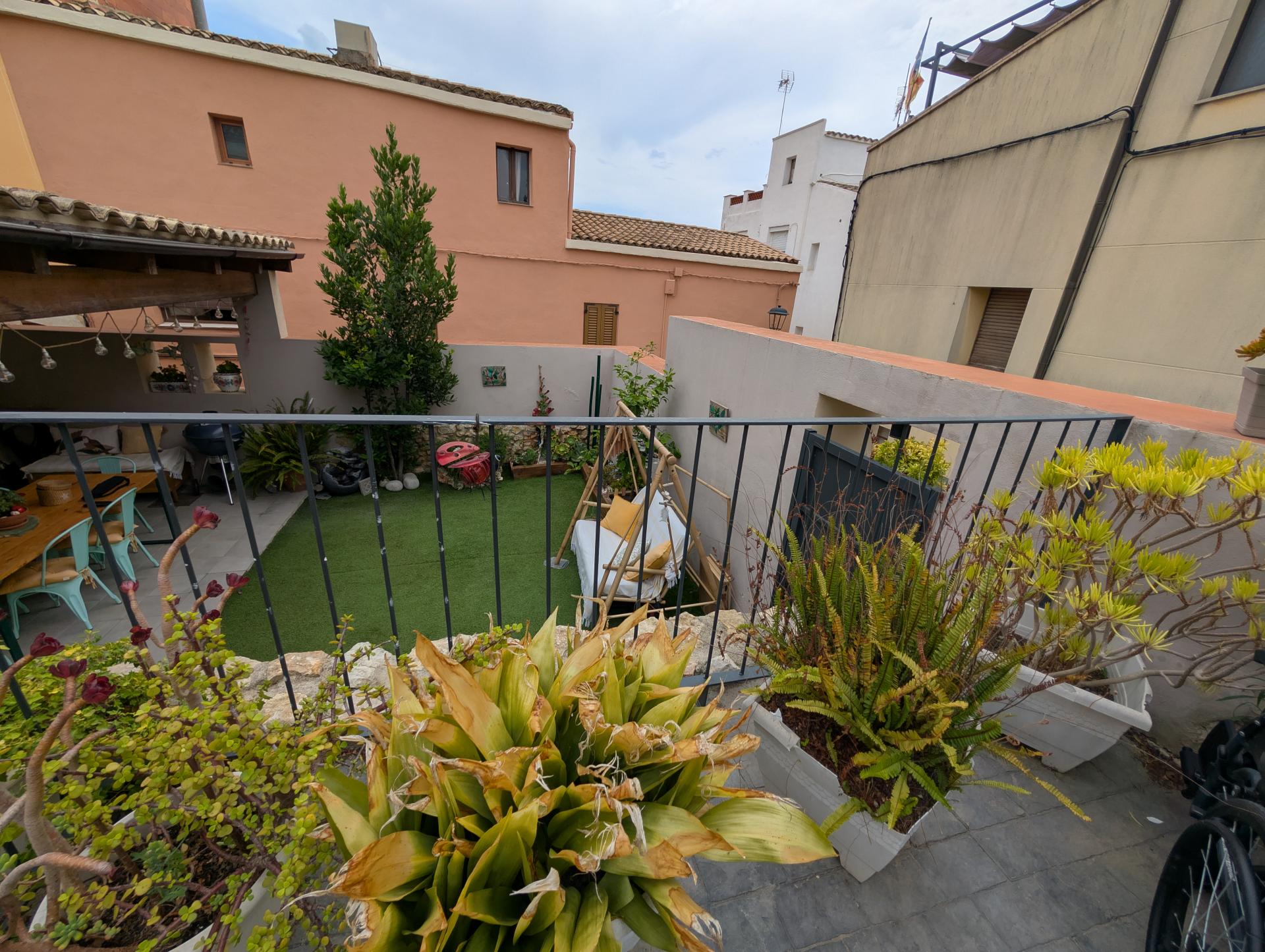 Photo 6